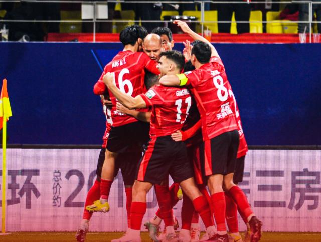 竞技宝APP-【中超】费利佩破门周定洋进球被吹 蓉城1比0三镇