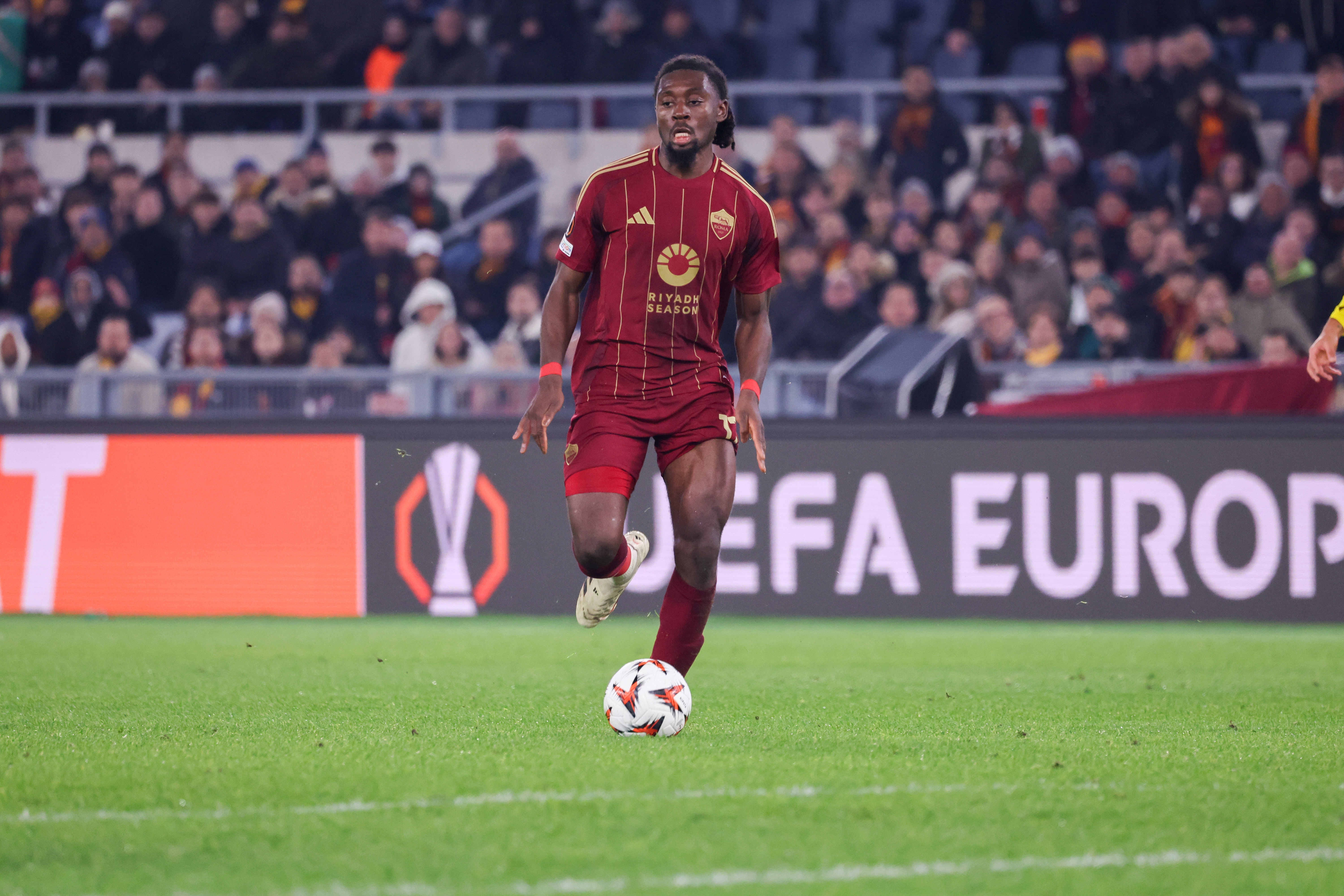 竞技宝官网-科内：希望为罗马赢得奖杯，在俱乐部历史上留下印记